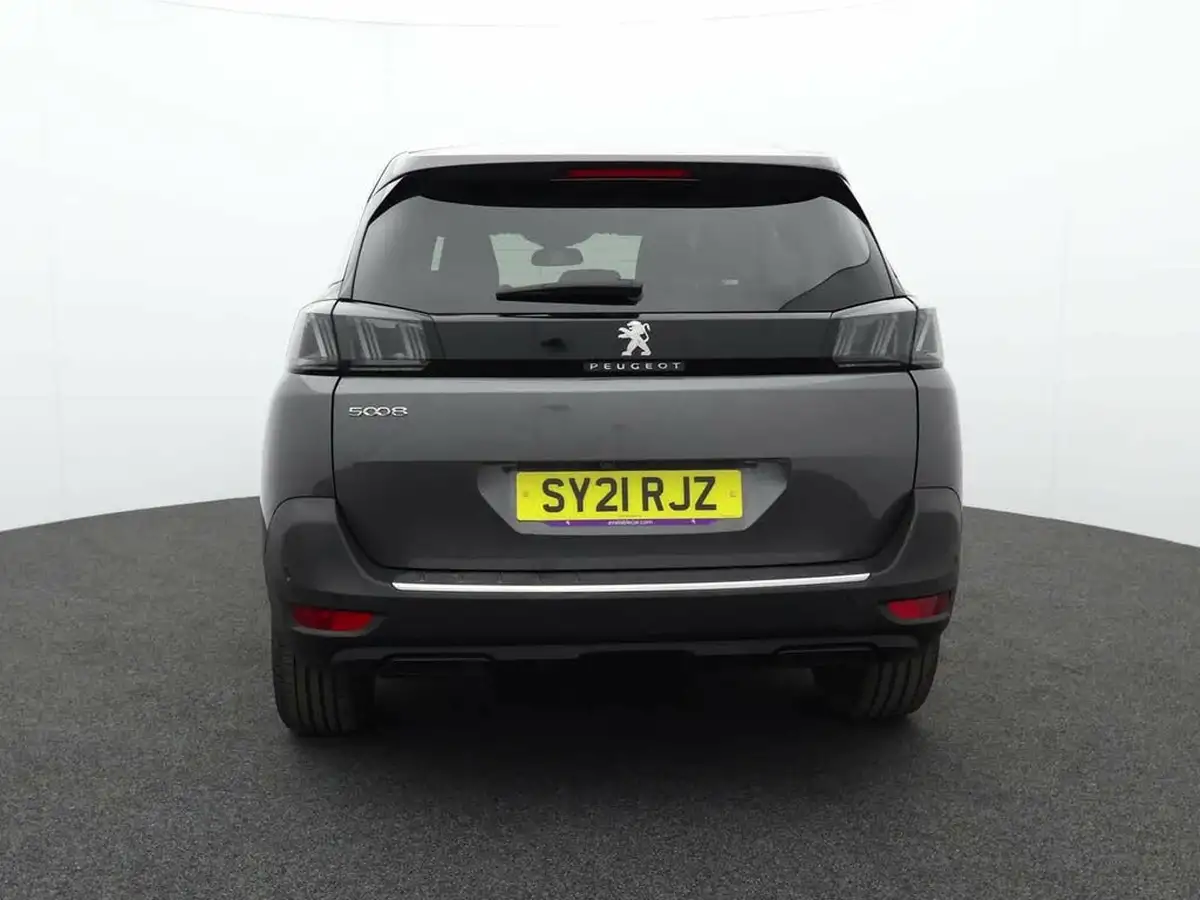 2021-peugeot-5008-suv-15-bluehdi-allure-big-3
