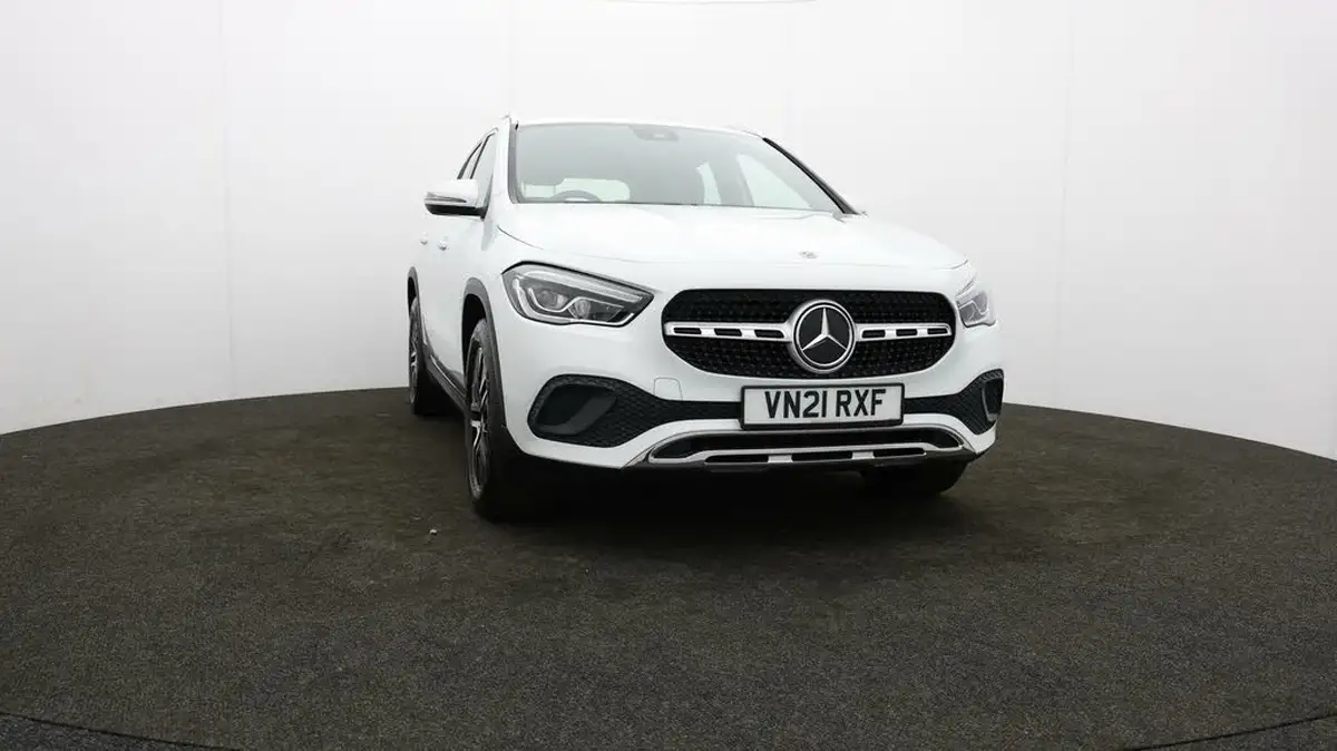 2021-mercedes-benz-gla-class-13-gla-200-sport-big-50