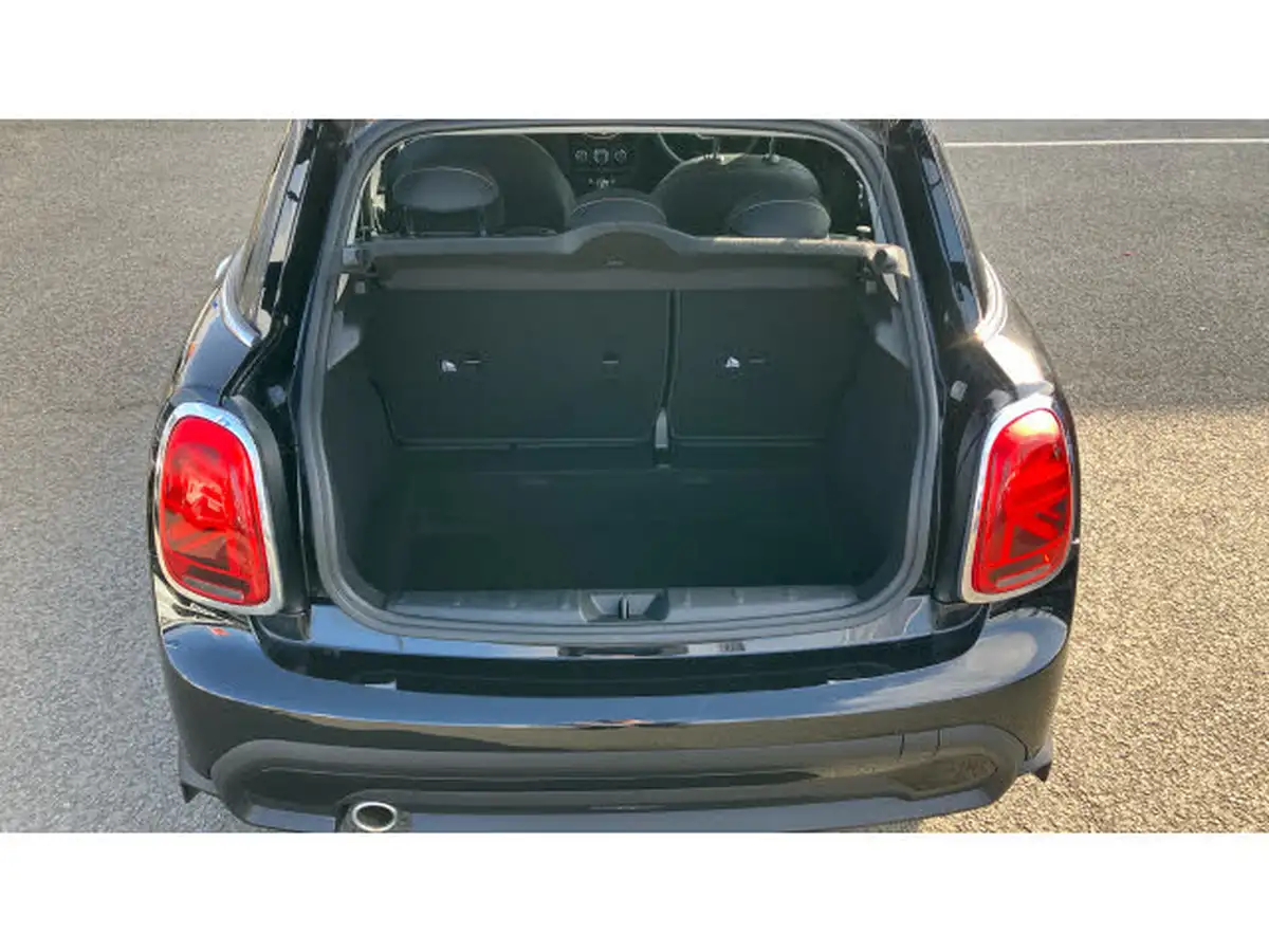 2021-mini-cooper-15-cooper-classic-hatchback-5d-big-3