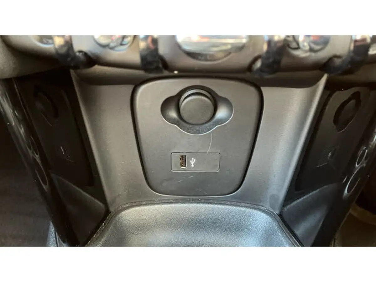 2021-mini-cooper-15-cooper-classic-hatchback-5d-big-27