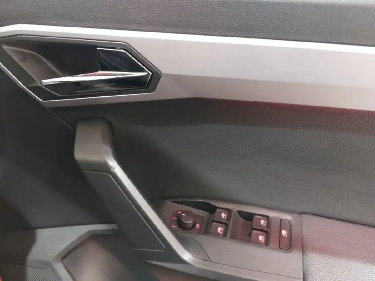 2019-seat-ibiza-10-tsi-xcellence-lux-115ps-big-18