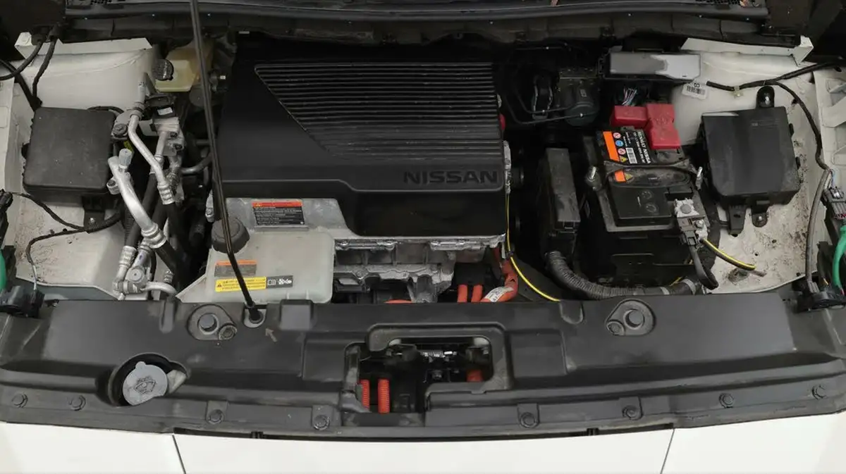 2021-nissan-leaf-e-acenta-big-19