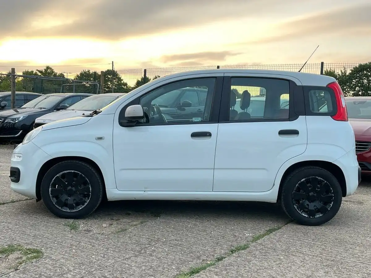 2014-fiat-panda-12-pop-big-5