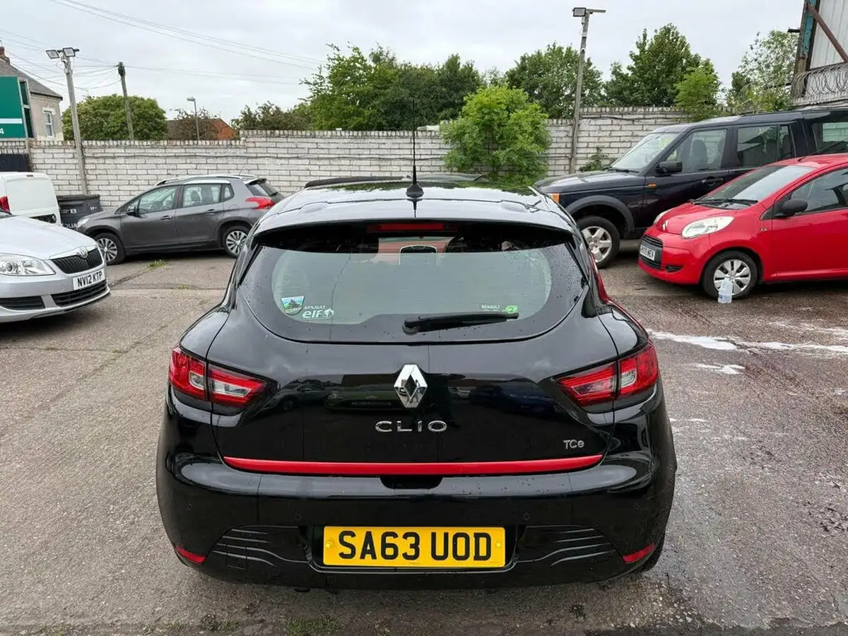 2013-renault-clio-09-dynamique-s-big-3