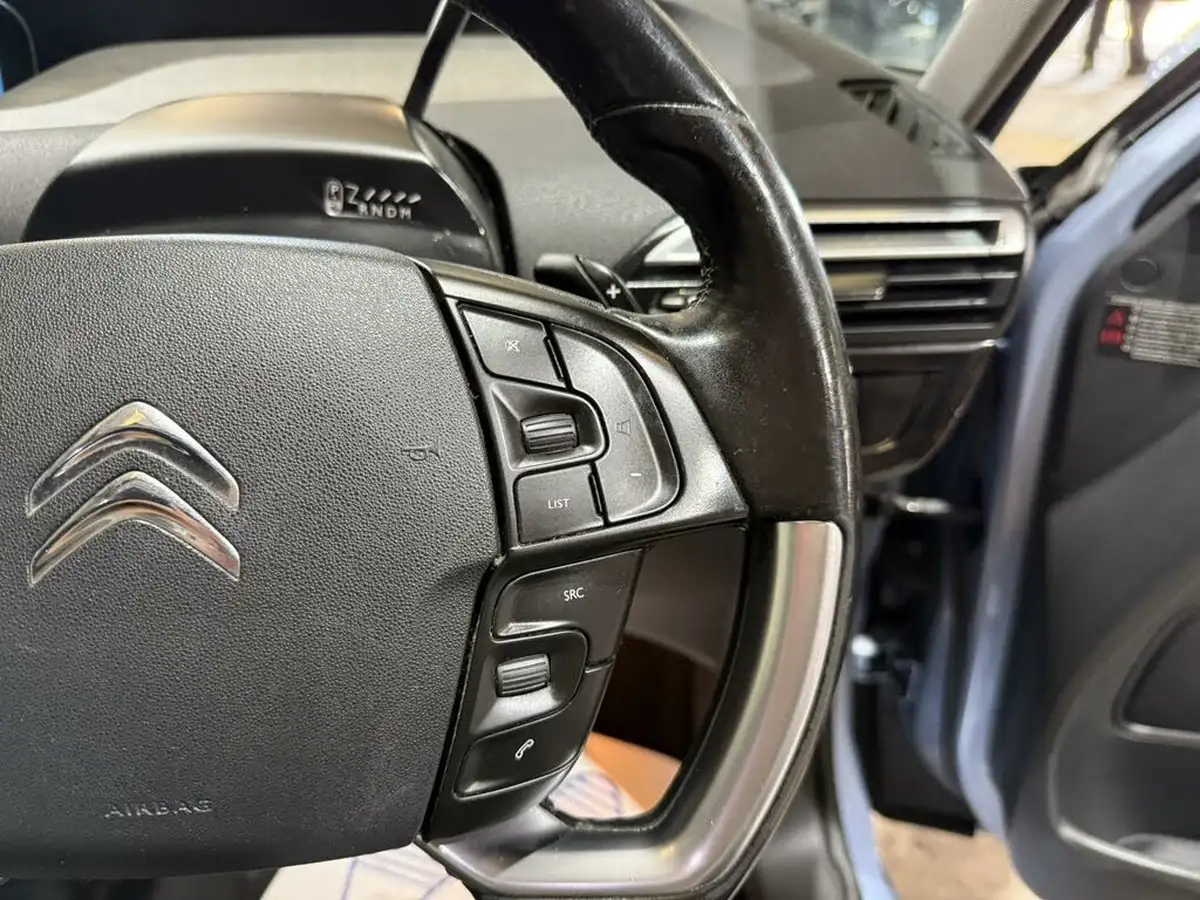 2015-citroen-grand-c4-picasso-16bluehdi-vtr-120ps-eat6-big-31