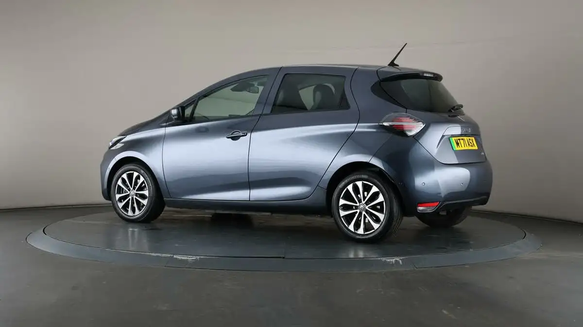 2021-renault-zoe-e-gt-line-big-74