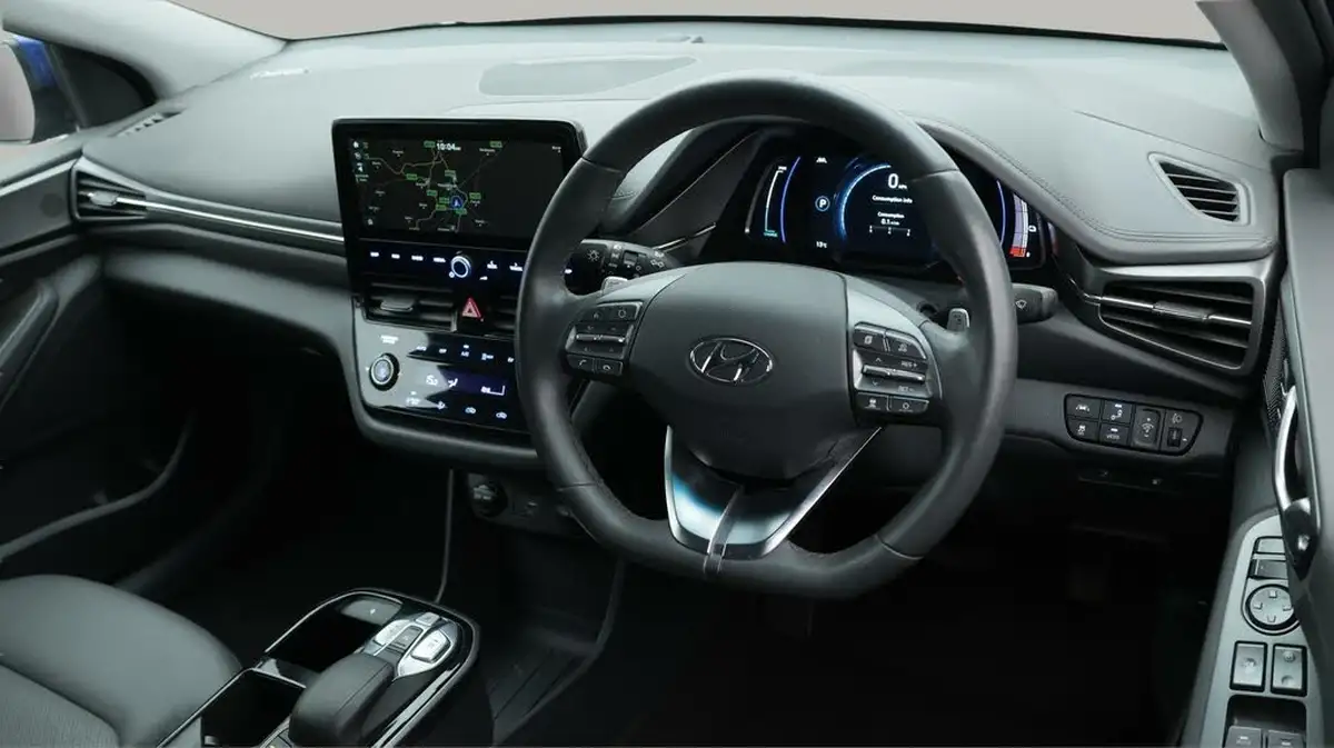 2020-hyundai-ioniq-e-premium-se-electric-100kw-big-8