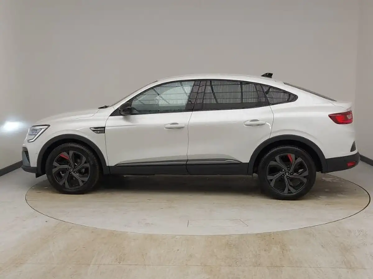 2022-renault-arkana-16-rs-line-big-3