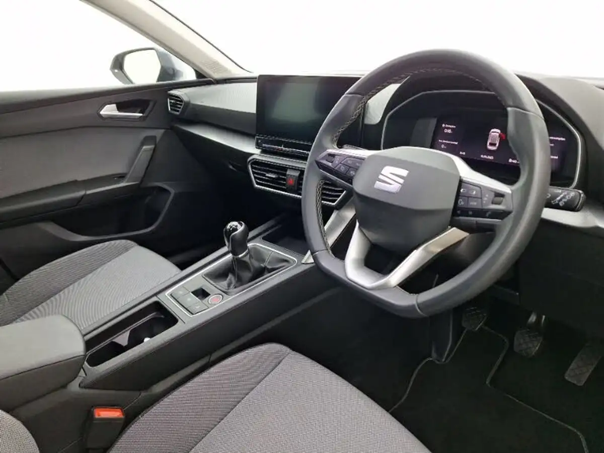 2024-seat-leon-10-tsi-evo-se-dynamic-estate-big-11