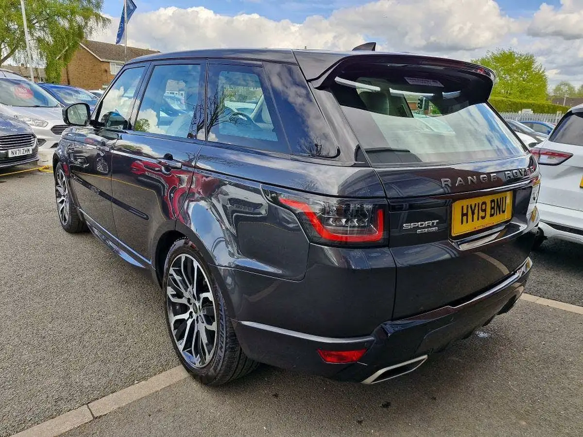 2019-land-rover-range-rover-sport-30-sdv6-hse-dynamic-big-7
