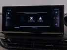 2024-peugeot-3008-suv-12-puretech-gt-136ps-hybrid-e-dsc6-small-14