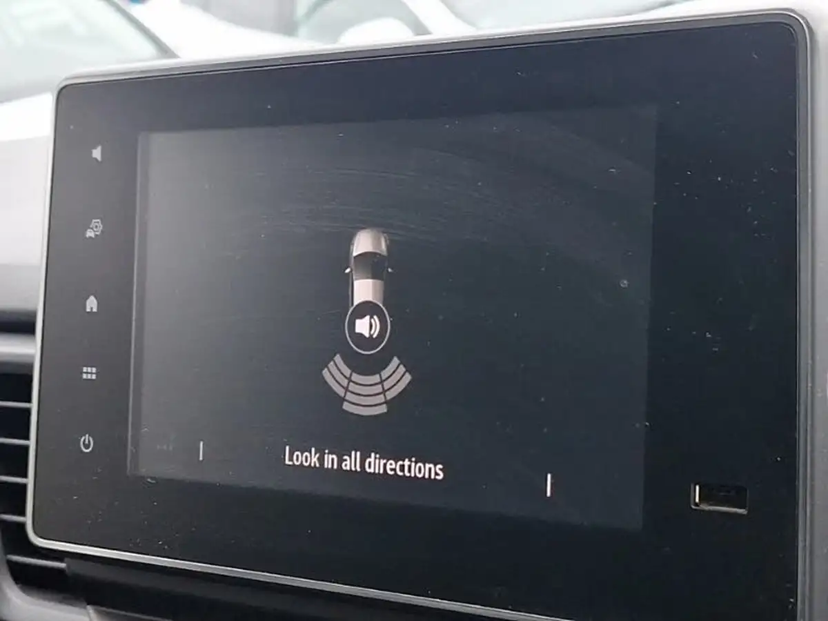 2024-renault-trafic-20dci-ll30-150-extra-panel-edc-auto-big-17