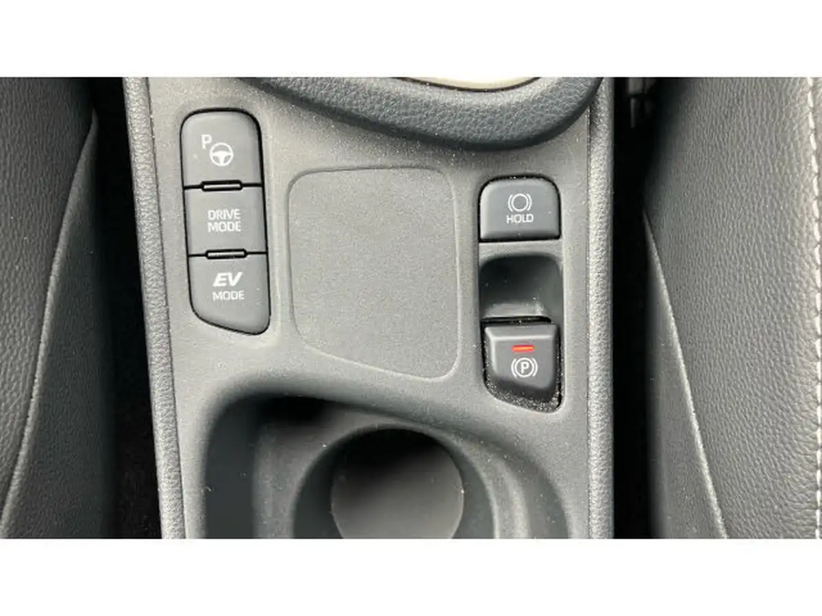2024-toyota-yaris-cross-15-vvt-i-excel-awd-i-big-51