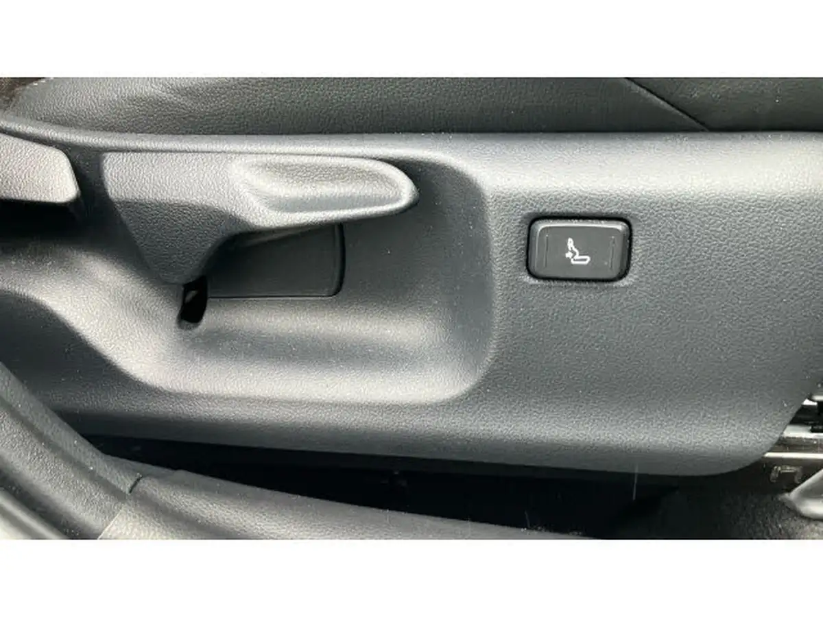 2024-toyota-yaris-cross-15-vvt-i-excel-awd-i-big-27