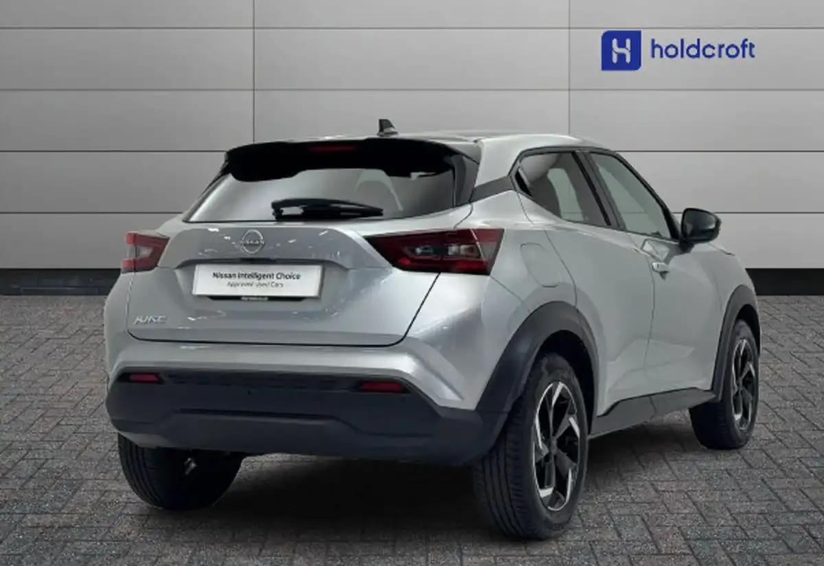2023-nissan-juke-10-dig-t-n-connecta-big-4