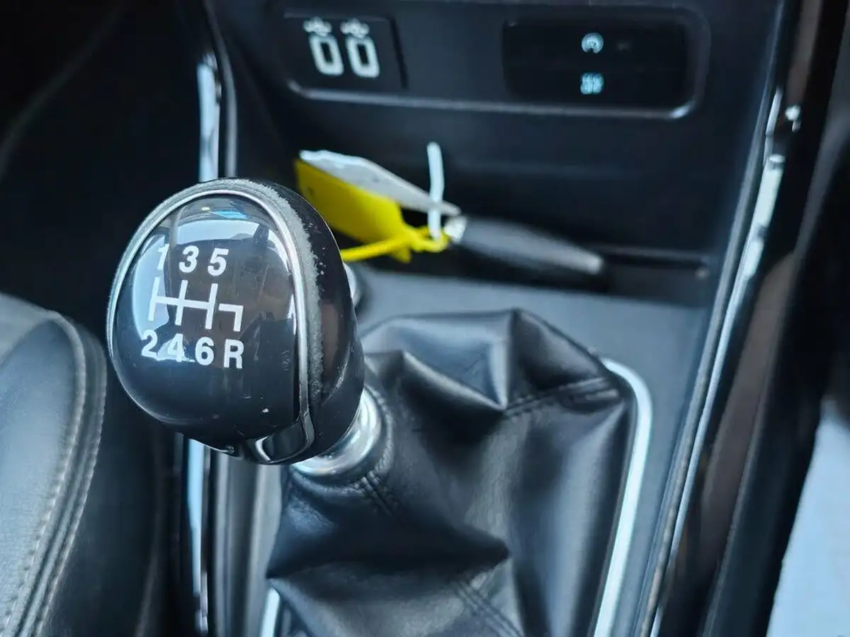 2018-ford-ecosport-10t-titanium-100ps-ss-big-32
