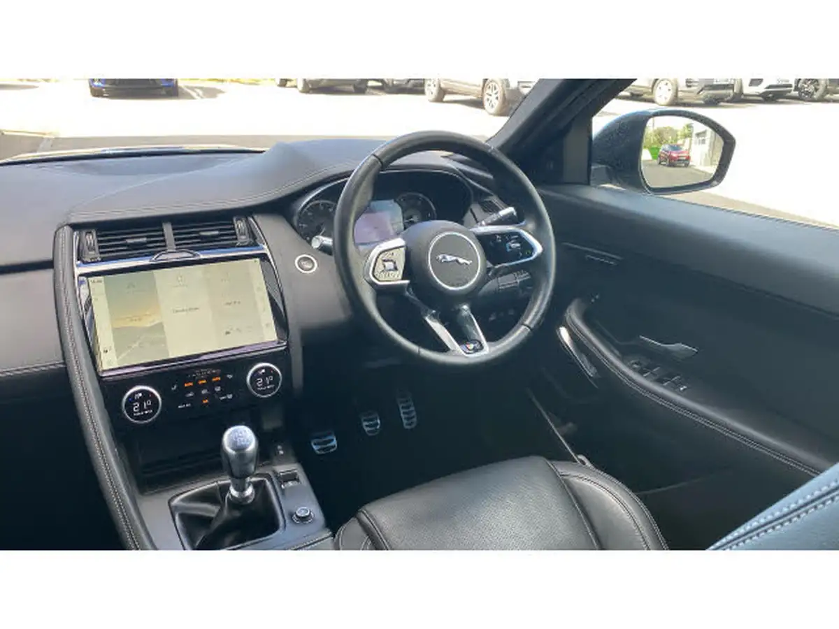 2022-jaguar-e-pace-20-d165-r-dynamic-se-big-31