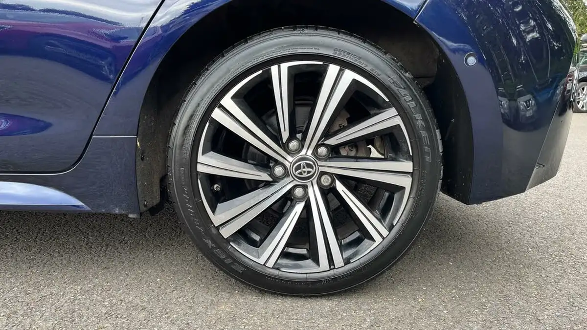 2022-toyota-corolla-20-vvt-i-design-181bhp-spare-wheel-hatchback-big-28