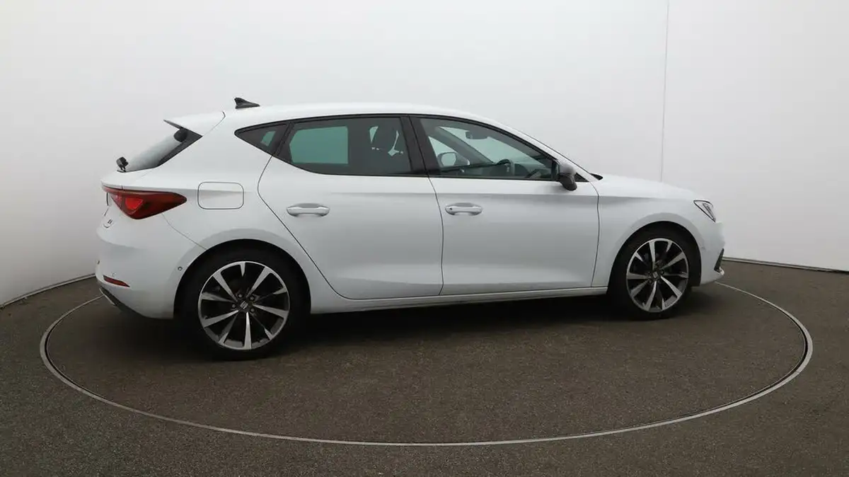 2021-seat-leon-15-tsi-evo-fr-sport-150ps-hatchback-big-49