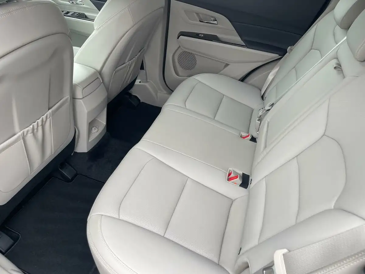 2024-kgm-ssangyong-korando-15-k40-big-27
