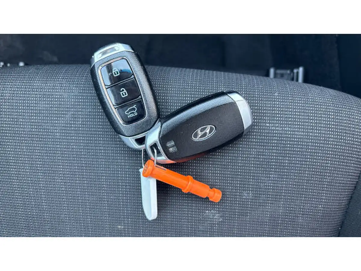 2021-hyundai-kona-16-gdi-premium-hybrid-big-19