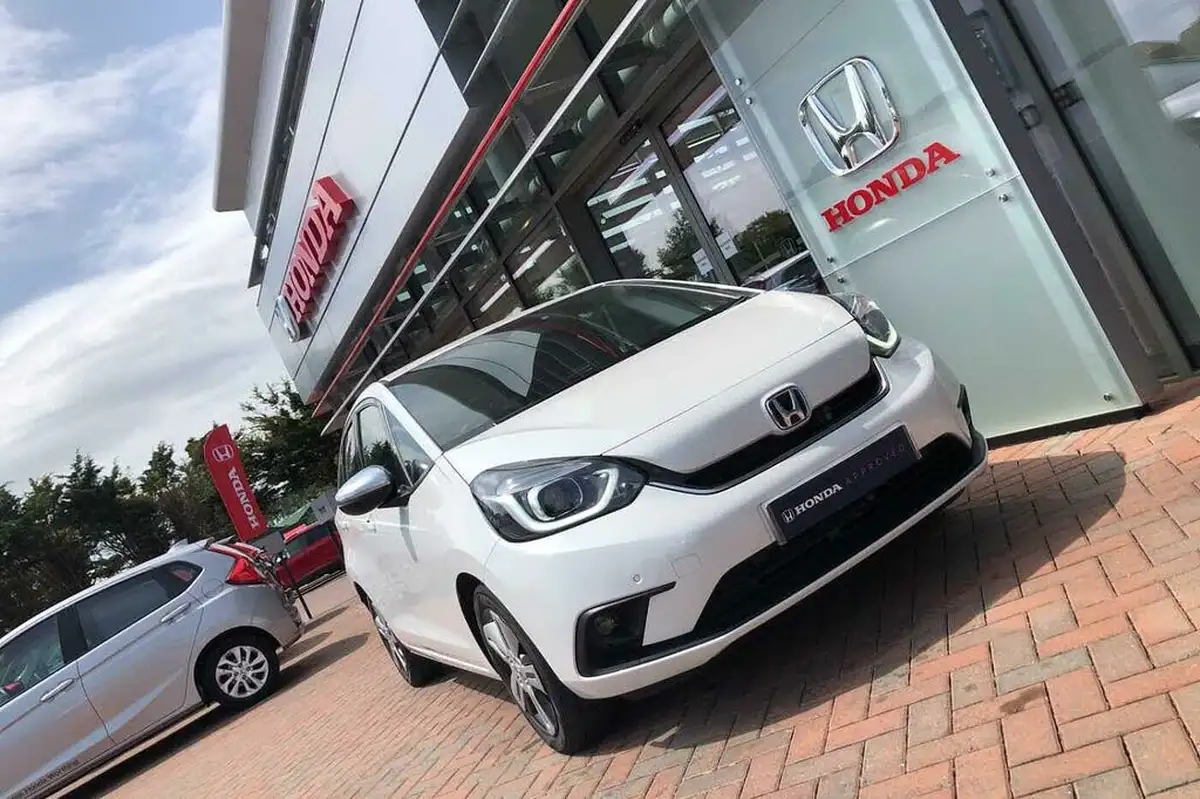 2022-honda-jazz-15-i-mmd-ex-107ps-big-19