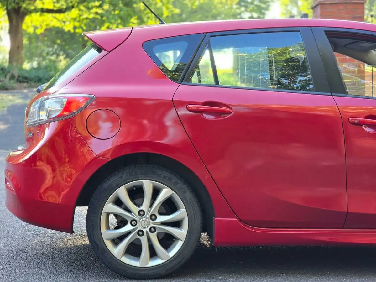 2011-mazda-mazda3-16-takuya-103bhp-big-27
