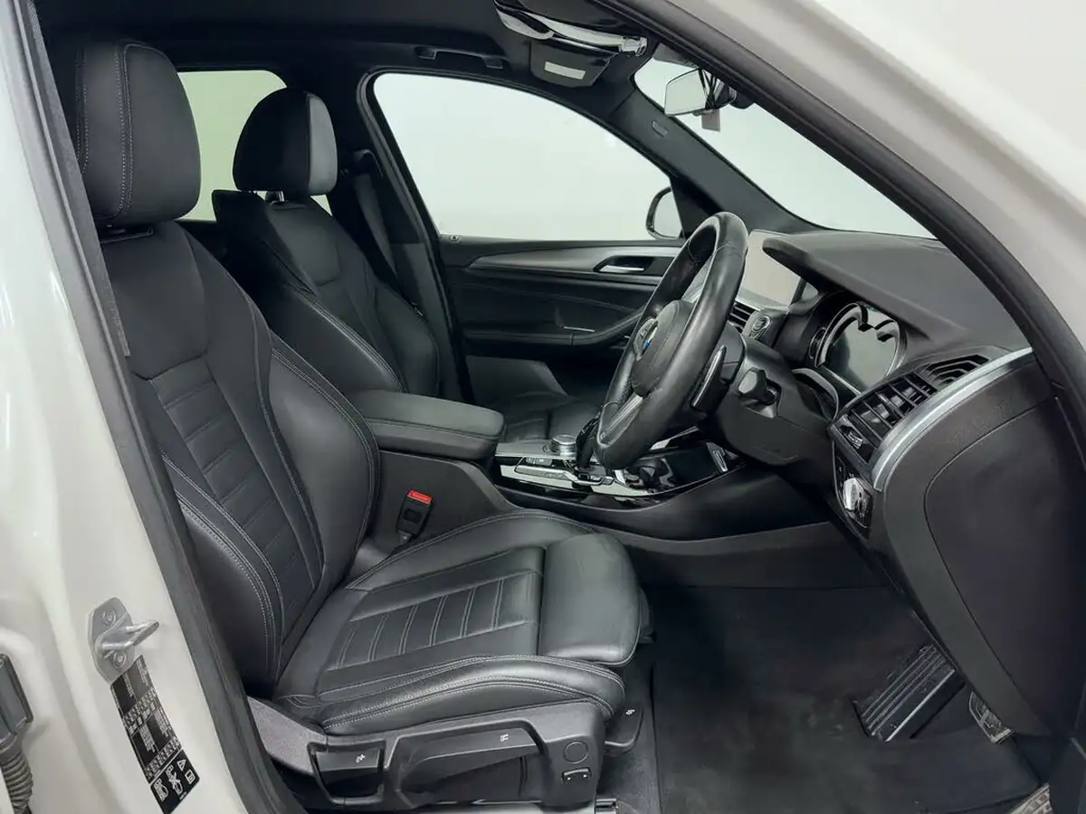 2019-bmw-x3-big-30