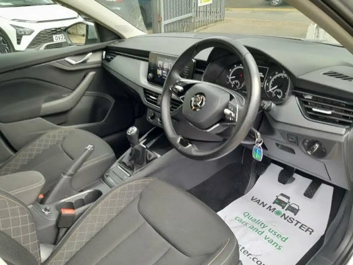 2022-skoda-scala-15-tsi-se-big-19