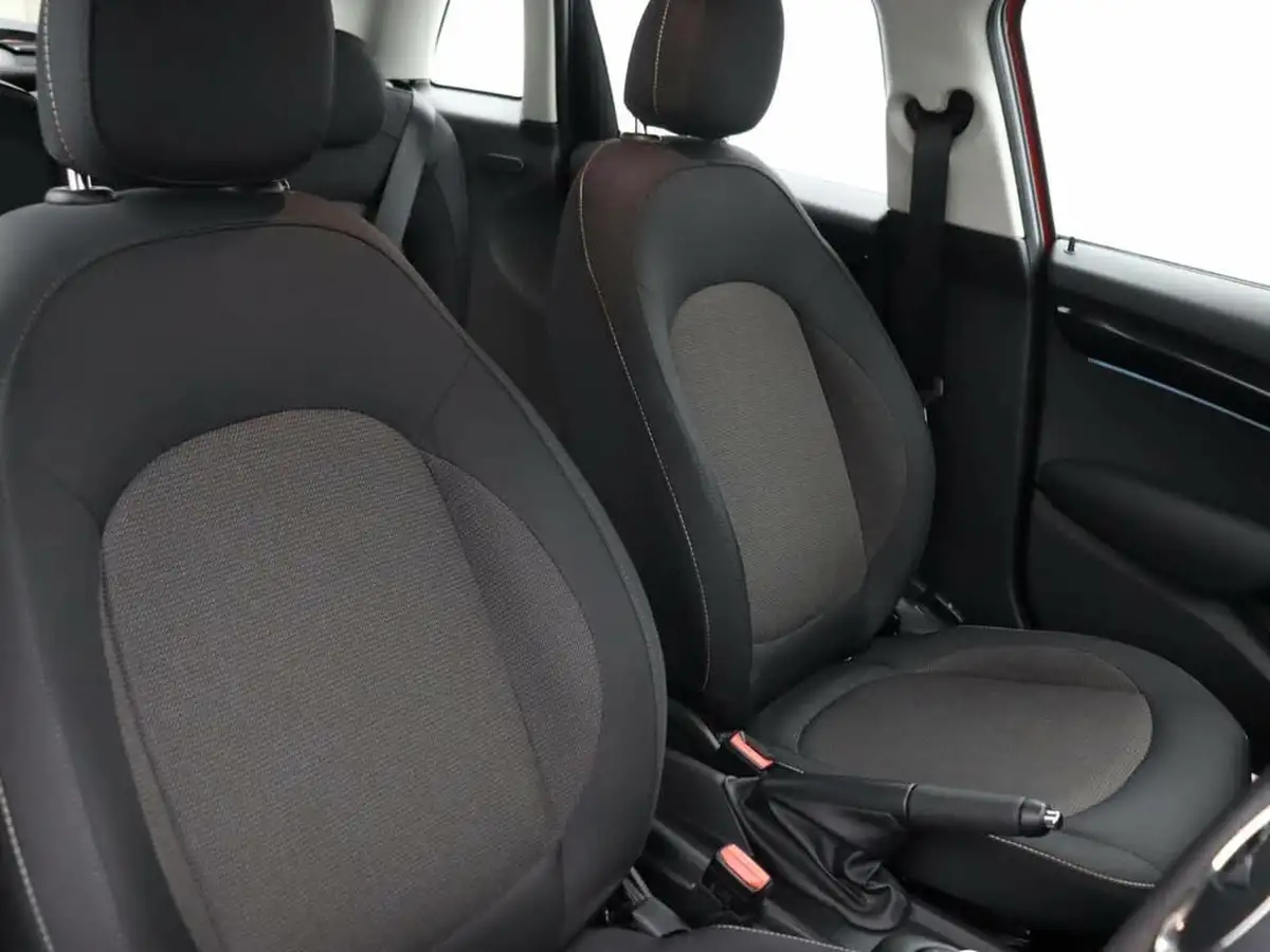 2021-mini-cooper-15-cooper-classic-hatchback-5d-auto-big-8