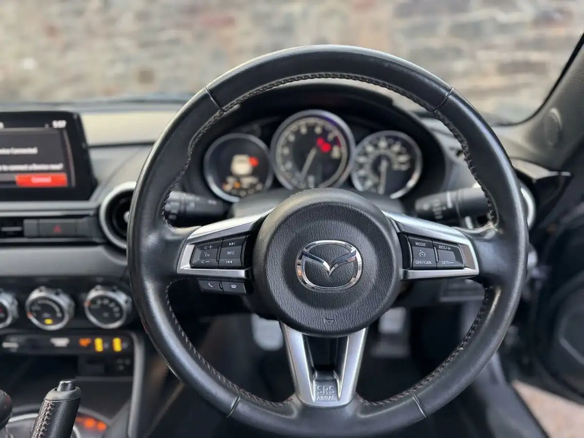 2019-mazda-mx-5-15-sport-nav-nappa-leather-rf-big-35