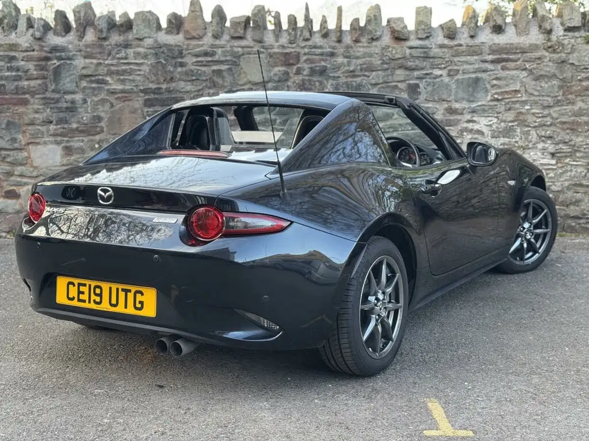 2019-mazda-mx-5-15-sport-nav-nappa-leather-rf-big-11