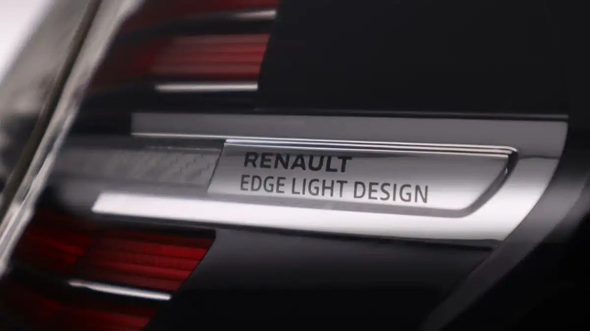 2021-renault-zoe-e-gt-line-big-22