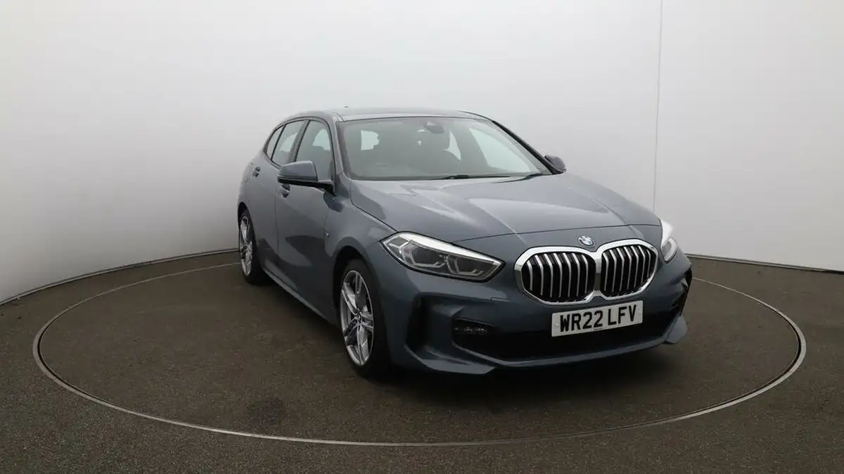 2022-bmw-1-series-15-118i-m-sport-lcp-big-42