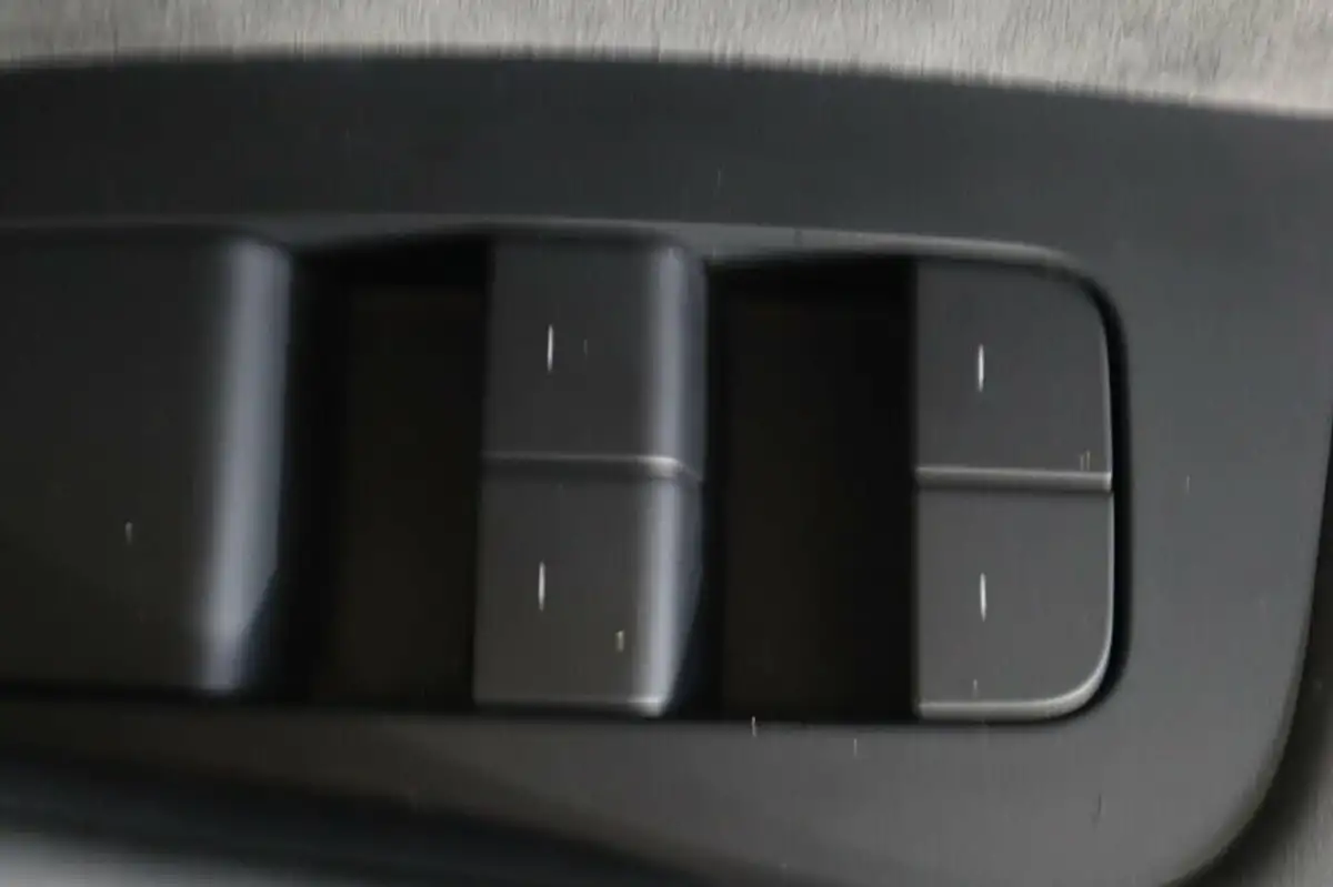 2021-tesla-model-3-e-long-range-4x4-big-20