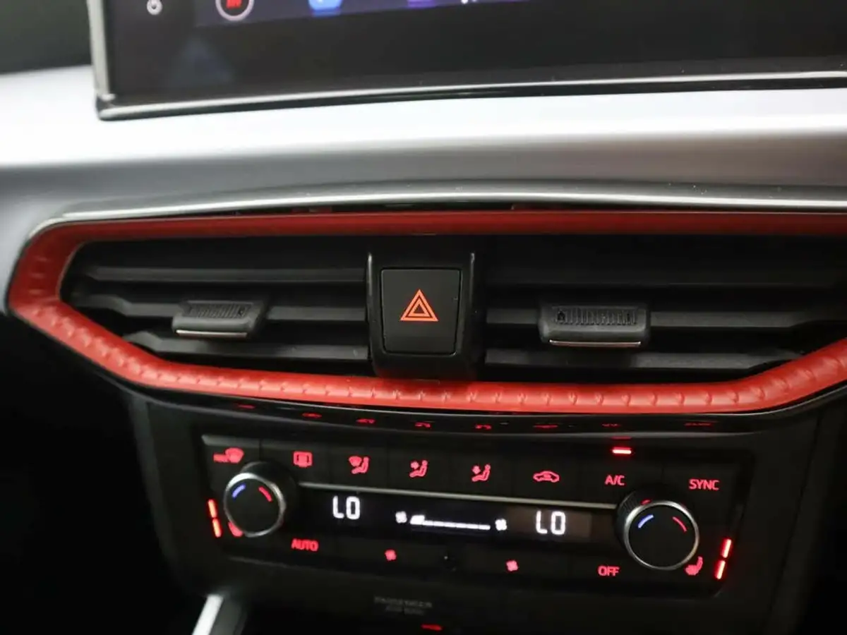 2022-seat-arona-10-tsi-fr-sport-big-28