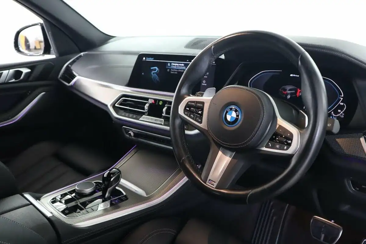 2022-bmw-x5-30-xdrive-45e-m-sport-394bhp-big-62