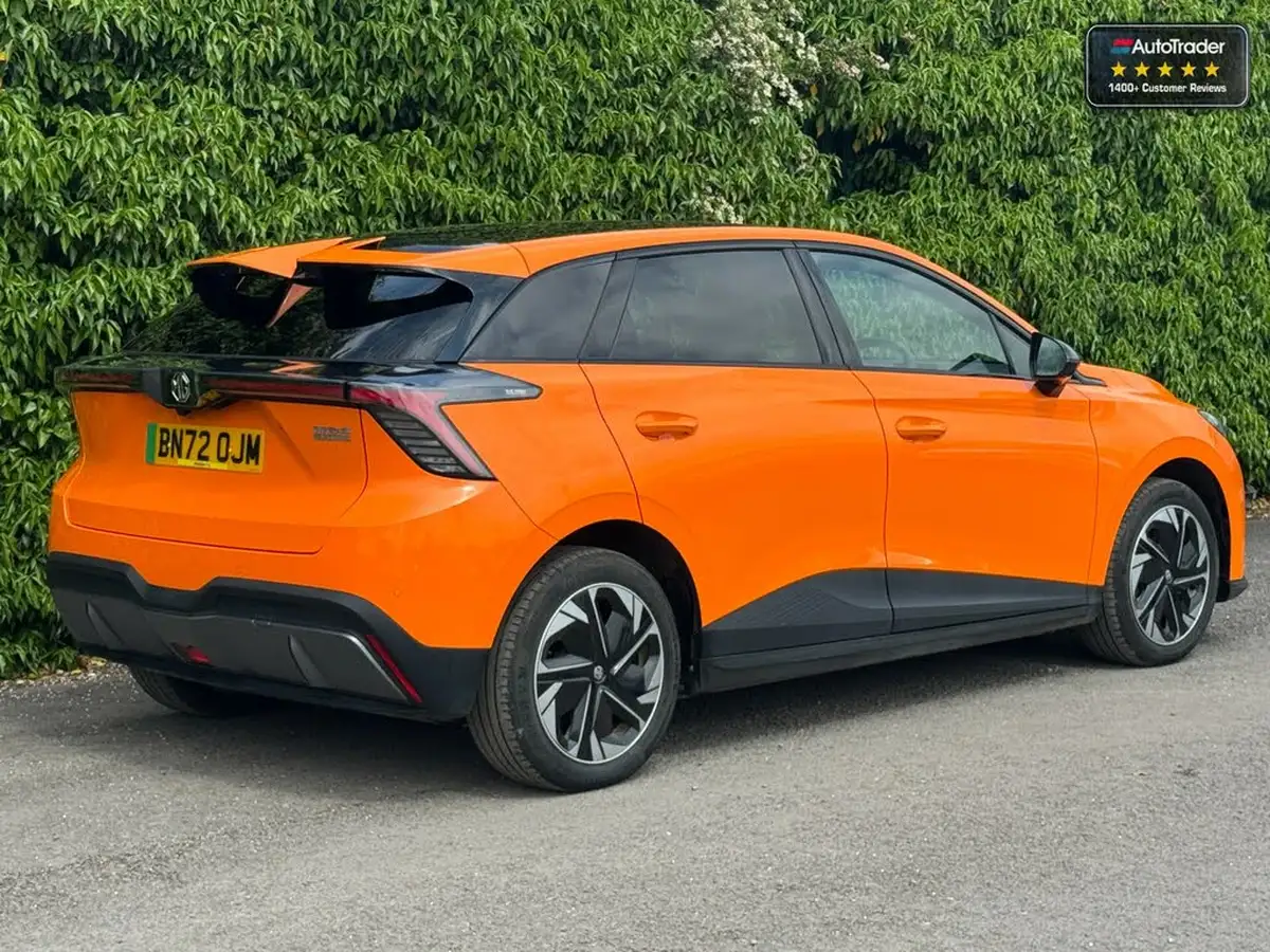 2022-mg-mg4-e-trophy-ev-big-25