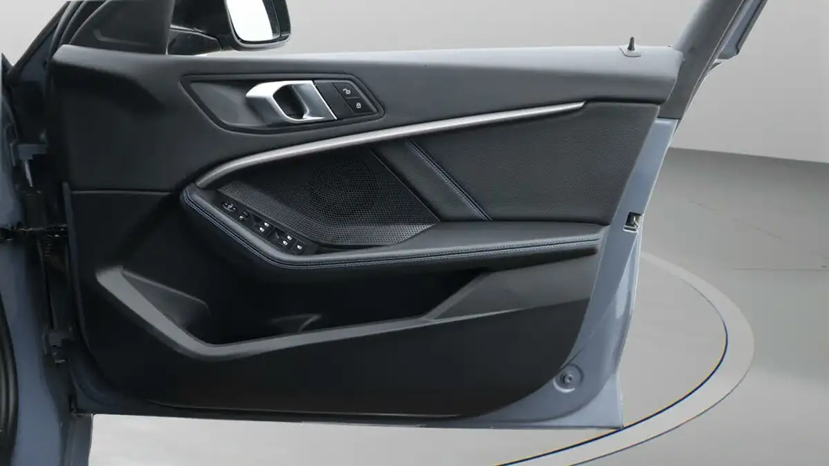 2023-bmw-1-series-15-118i-m-sport-lcp-dct-big-15