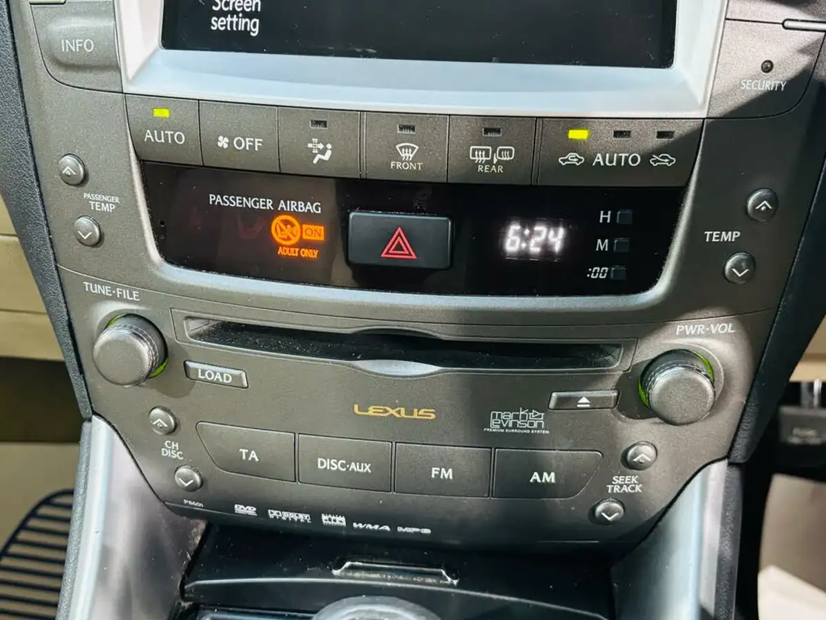 2006-lexus-is-250-25-auto-big-19