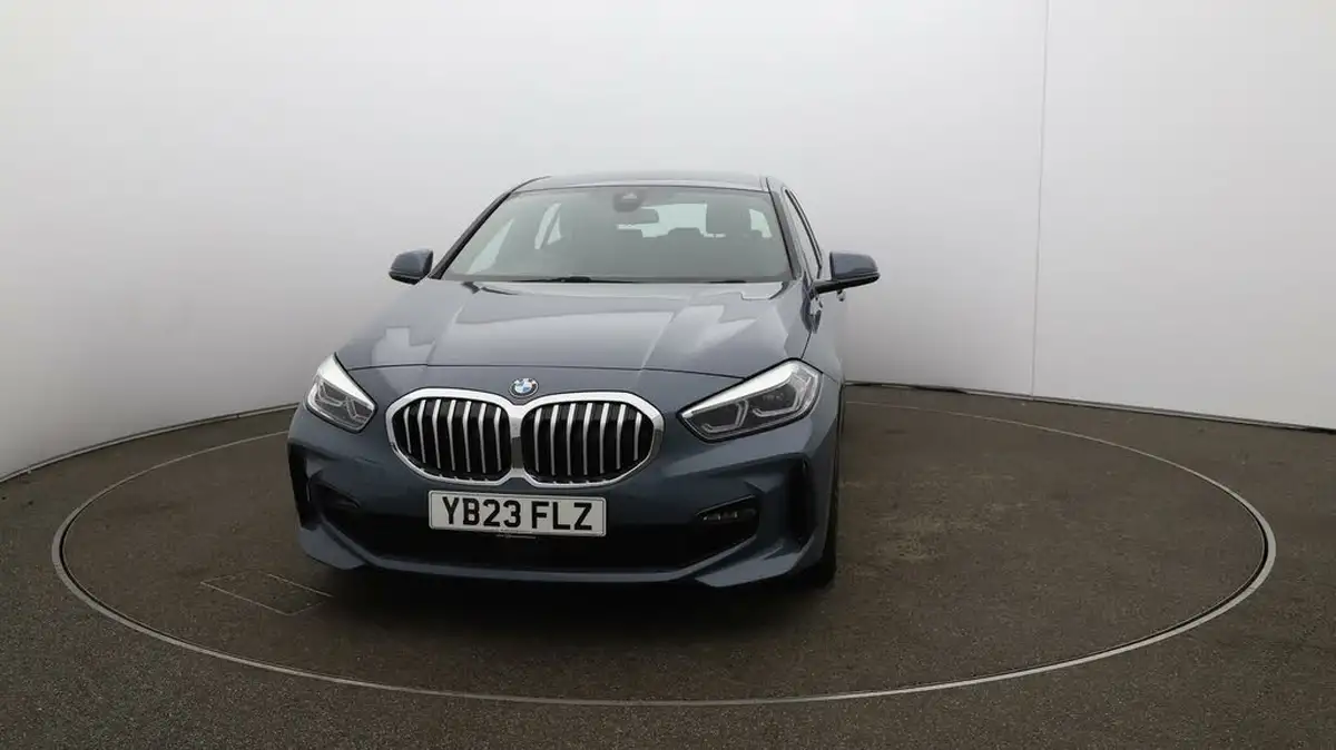 2023-bmw-1-series-15-118i-m-sport-lcp-dct-big-39