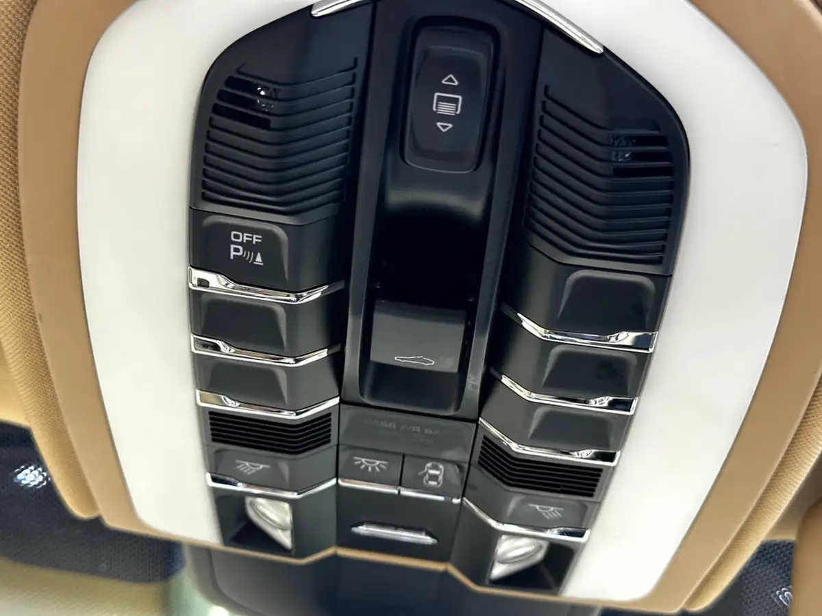 2016-porsche-cayenne-30td-platinum-edition-big-53
