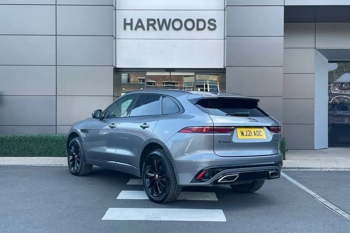 2021-jaguar-f-pace-30-d300-r-dynamic-se-mhev-big-8