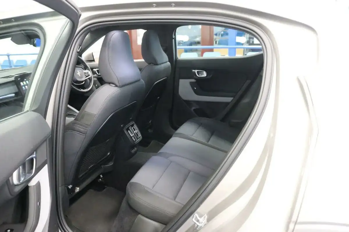 2021-polestar-polestar-2-e-ps2-300kw-longe-dual-plus-pilot-big-22