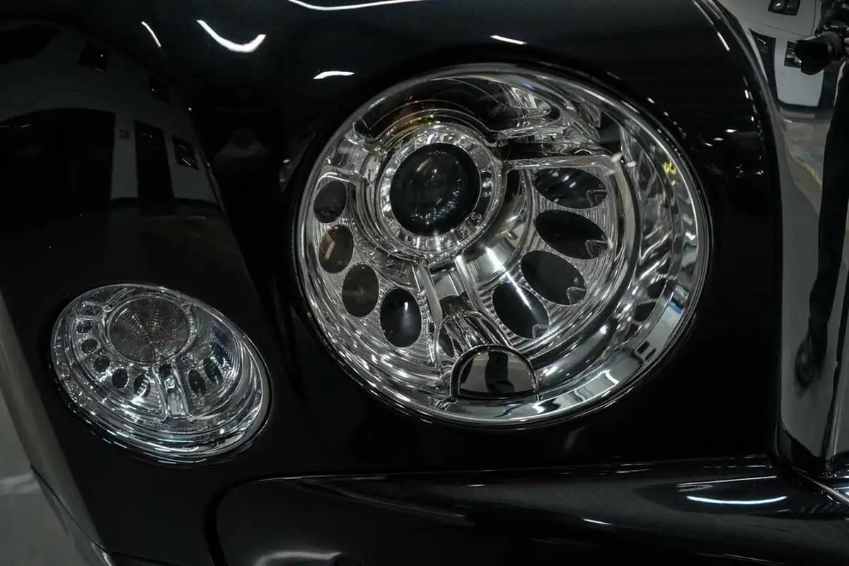 2014-bentley-mulsanne-675-big-5