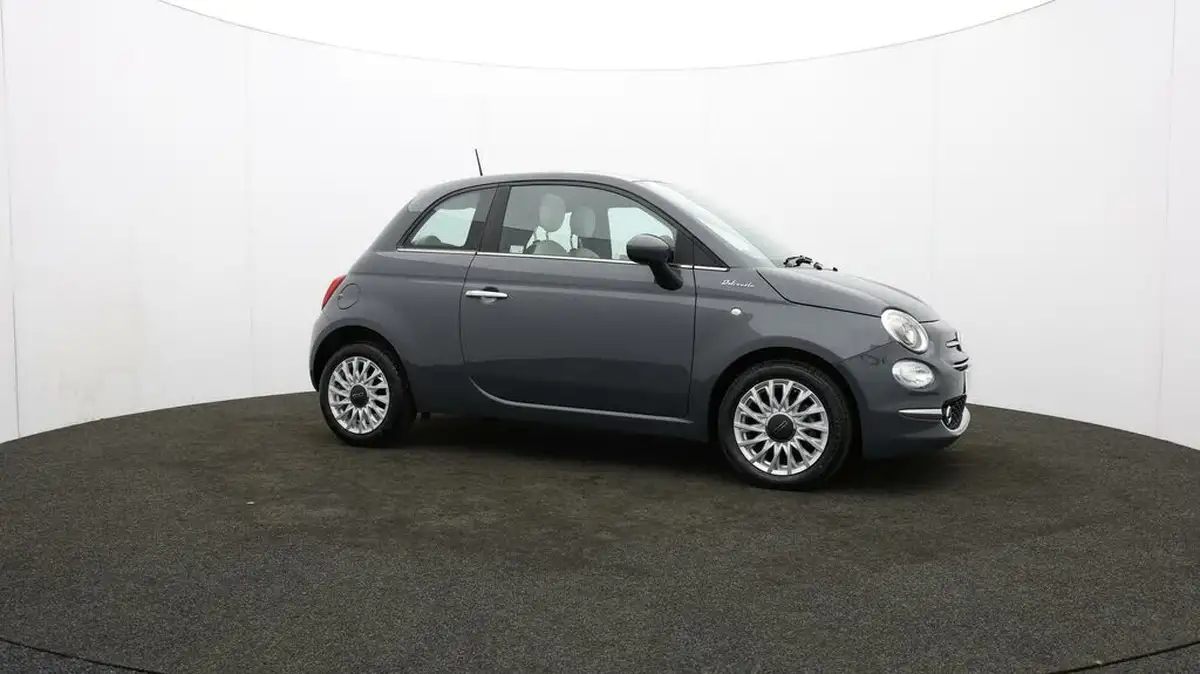 2022-fiat-500-10-dolcevita-big-45