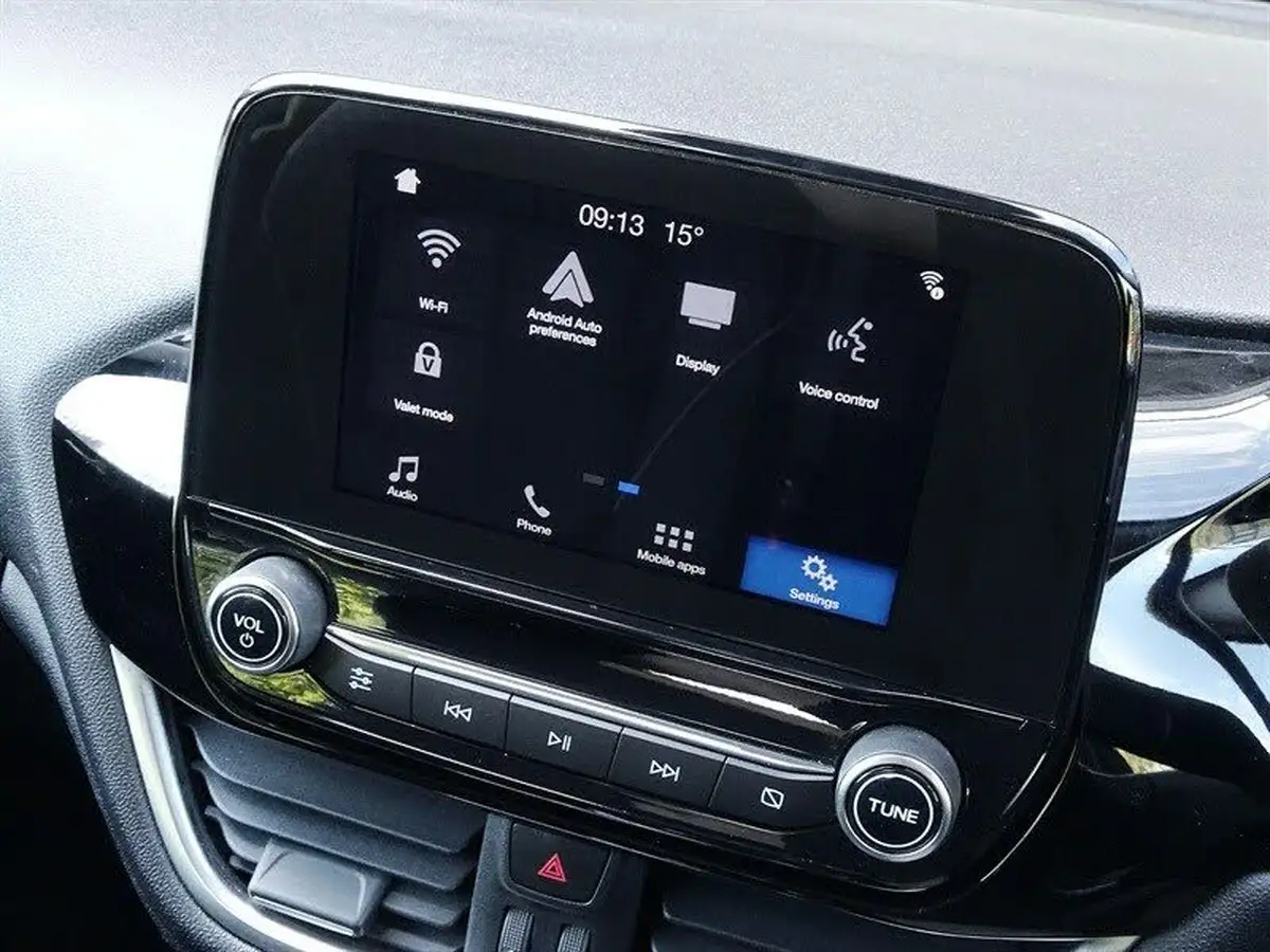 2018-ford-fiesta-10t-zetec-5d-big-20