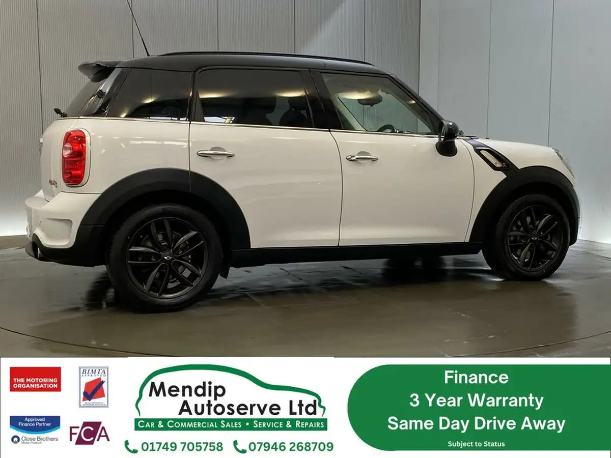 2012-mini-countryman-16-cooper-s-auto-big-23