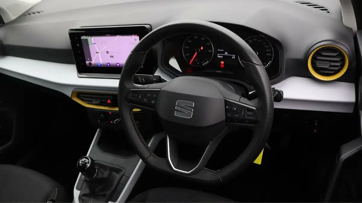 2023-seat-arona-10-tsi-evo-se-technology-big-8