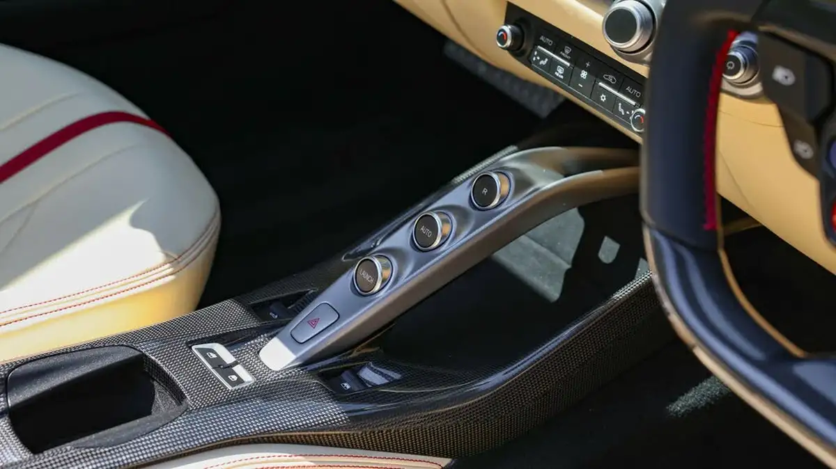 2021-ferrari-812-gts-65-v12-spider-f1-dct-euro-6-ss-big-40